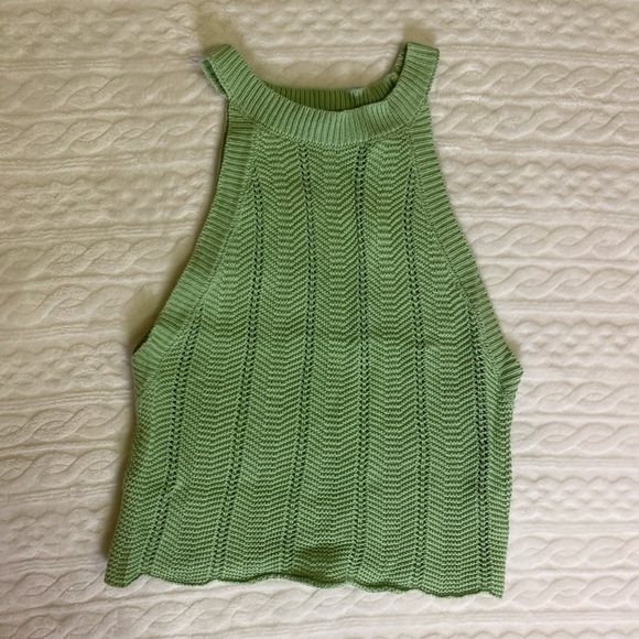 Green crochet halter top small - Picture 2 of 4